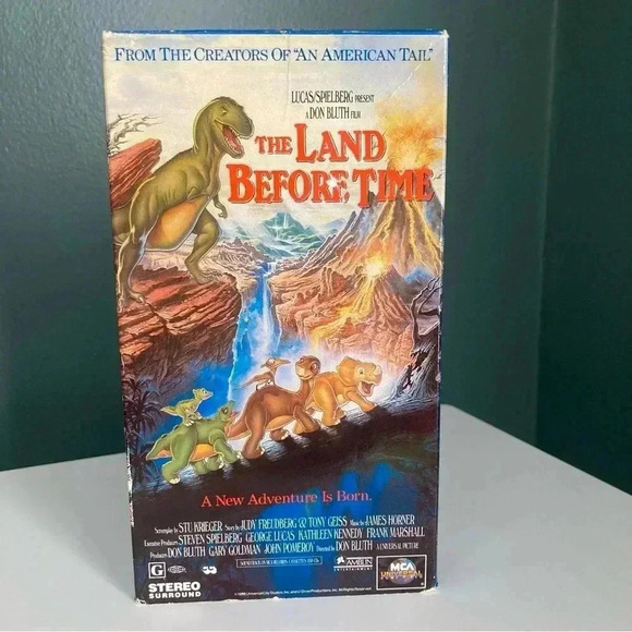 Vintage VHS Tapes Land Before Time, School House Rocks and Puff the Magi… - Picture 11 of 11